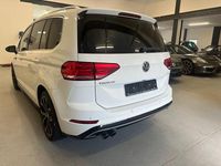 Gebraucht VW Touran Highline 150 PS (110 kW) 2018 Weiß Van / Kleinbus
