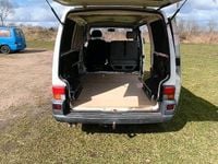 Second-hand VW T4 75 CP (55 kW) 1995 Alb Van