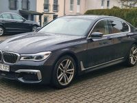 Gebraucht BMW 730 265 PS (194 kW) 2019 Blau Limousine