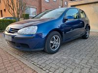 Gebraucht VW Golf V 74 PS (54 kW) 2005 Blau Kleinwagen