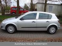 Gebraucht Opel Astra 90 PS (66 kW) 2009 Silber Limousine