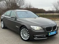 Gebraucht BMW 750 Comfort Edition 449 PS (330 kW) 2013 Braun Limousine