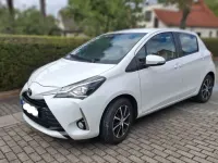 Gebraucht Toyota Yaris Team 111 PS (81 kW) 2018 Weiß Limousine