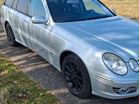 Gebraucht Mercedes E320 Avantgarde 224 PS (164 kW) 2009 Silber Kombi