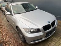 gebraucht BMW 318 DPF Touring Klima Navi Servo ABS TÜV Neu Tempomat