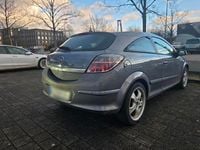 Gebraucht Opel Astra 105 PS (77 kW) 2006 Grau Coupé