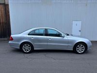 Gebraucht Mercedes E280 190 PS (139 kW) 2006 Silber Limousine