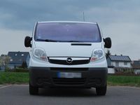 Gebraucht Opel Vivaro Cosmo 144 PS (105 kW) 2014 Weiß Van / Kleinbus