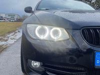 Gebraucht BMW 320 Exclusive 170 PS (125 kW) 2011 Schwarz Coupé