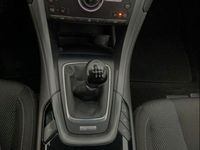 Second-hand Ford Mondeo Titanium 160 CP (117 kW) 2016 Albastru Berlinǎ