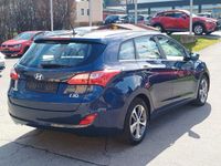 Gebraucht Hyundai i30 110 PS (80 kW) 2017 Blau Kombi