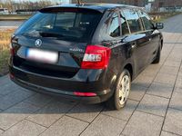 Second-hand Skoda Rapid 86 CP (63 kW) 2015 Negru Hatchback