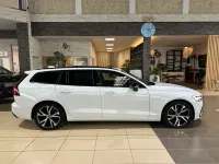 Gebraucht Volvo V60 R-Design 341 PS (250 kW) 2021 Weiß Kombi