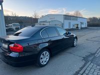 Gebraucht BMW 325 218 PS (160 kW) 2005 Schwarz Limousine