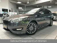 Usata Ford Focus ST-Line 140 CV (102 kW) 2018 Grigio Berlina