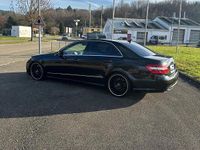 Gebraucht Mercedes E500 408 PS (300 kW) 2012 Schwarz Limousine