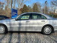 Second-hand Mercedes E200 163 CP (119 kW) 2003 Argintiu Berlinǎ