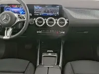 Gebraucht Mercedes EQA300 Progressive 167 kW (228 PS) 2025 Weiß SUV