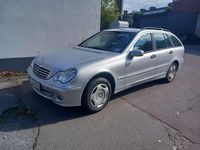 Gebraucht Mercedes C200 Classic 122 PS (89 kW) 2005 Silber Kombi