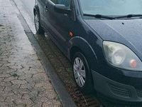 Gebraucht Ford Fiesta 60 PS (44 kW) 2005 Blau Limousine