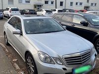 Gebraucht Mercedes E300 204 PS (150 kW) 2010 Silber Limousine
