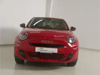 Gebraucht Fiat 600 La Prima 110 PS (80 kW) 2025 Rot SUV