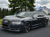 Gebraucht Audi S8 Sport 519 PS (381 kW) 2015 Blau Limousine