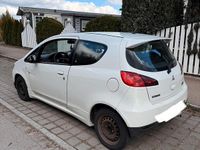 Gebraucht Mitsubishi Colt 75 PS (55 kW) 2010 Weiß Kleinwagen
