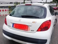 Gebraucht Peugeot 207 Sport 95 PS (69 kW) 2009 Weiß Limousine