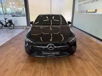 Gebraucht Mercedes A200 Progressive 163 PS (119 kW) 2023 Schwarz Kleinwagen