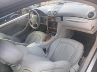 Gebraucht Mercedes CLK200 160 PS (117 kW) 2003 Schwarz Cabrio