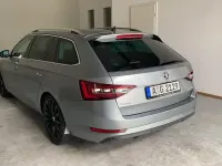 Gebraucht Skoda Superb Active 150 PS (110 kW) 2018 Grau Kombi