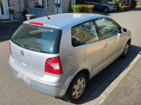 Gebraucht VW Polo 75 PS (55 kW) 2002 Silber Kleinwagen