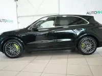 Używany Porsche Cayenne 470 KM (345 kW) 2023 Czarny SUV