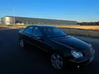 Gebraucht Mercedes C200 Avantgarde 163 PS (119 kW) 2004 Schwarz Limousine