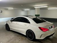 Gebraucht Mercedes CLA45 AMG AMG 361 PS (265 kW) 2015 Weiß Coupé