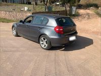 Gebraucht BMW 118 143 PS (105 kW) 2007 Schwarz Kleinwagen