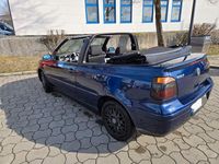 Gebraucht VW Golf Cabriolet Highline 101 PS (74 kW) 1999 Blau Cabrio