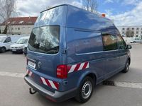 Gebraucht VW Transporter 150 PS (110 kW) 2019 Acapulcoblau (metallic) Van