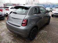 gebraucht Fiat 500e Neuer 500 by Bocelli 2023 42kWh Winter-/Style-Pak.