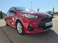 Gebraucht Mazda 2 92 PS (67 kW) 2023 Rot Kleinwagen