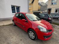 Gebraucht Renault Clio II 75 PS (55 kW) 2007 Rot Kleinwagen