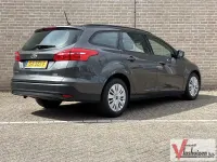 Gebraucht Ford Focus 101 PS (74 kW) 2018 Grau Kombi