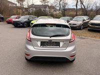 Gebraucht Ford Fiesta Trend 82 PS (60 kW) 2015 Silber Limousine