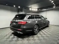 Gebraucht Mercedes E300 Exclusive 306 PS (225 kW) 2022 Grau Limousine