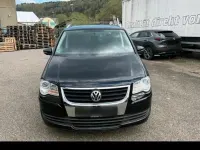 Gebraucht VW Touran 140 PS (102 kW) 2010 Schwarz Van / Kleinbus