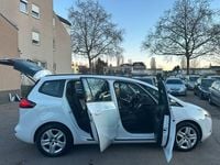 Gebraucht Opel Zafira Tourer Edition 165 PS (121 kW) 2012 Weiß Van / Kleinbus