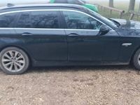 Gebraucht BMW 520 184 PS (135 kW) 2012 Schwarz Kombi