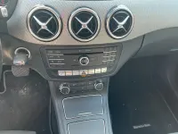 Gebraucht Mercedes B220 177 PS (130 kW) 2017 Weiß Van / Kleinbus