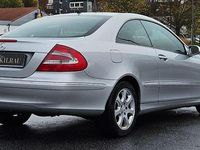 Gebraucht Mercedes CLK200 163 PS (119 kW) 2005 Silber Coupé